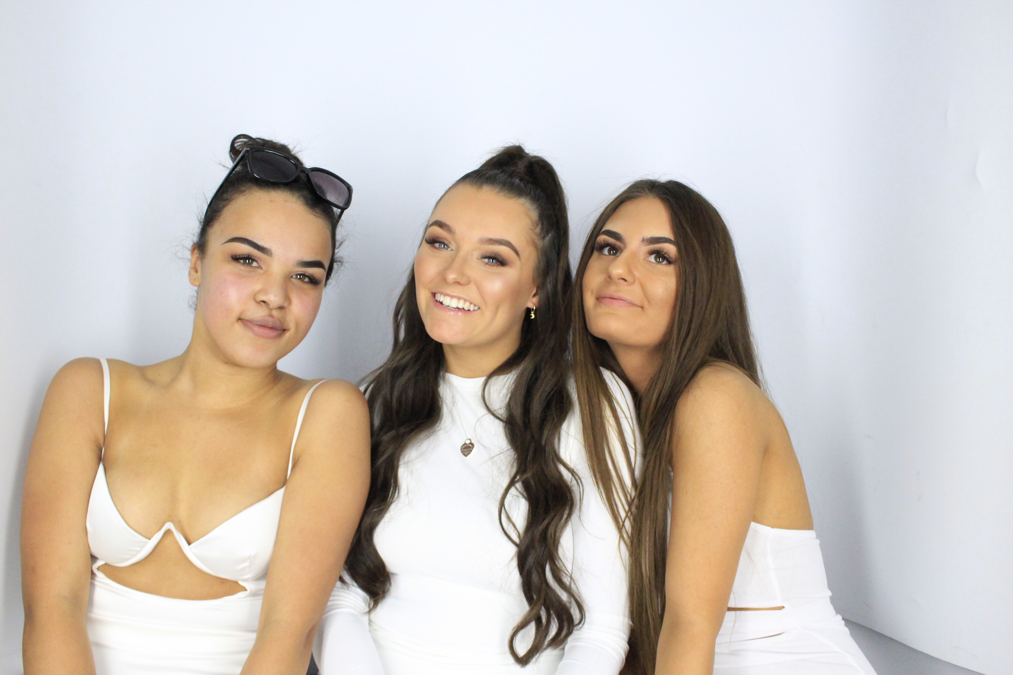 Issy & Alice's 18th Birthday Party | View more photos from the event at gallery.myphotoboothexperience.co.uk/u/MyPhotoBoothExperienceLtd/Issy-Alices-18th-Birthday-Party